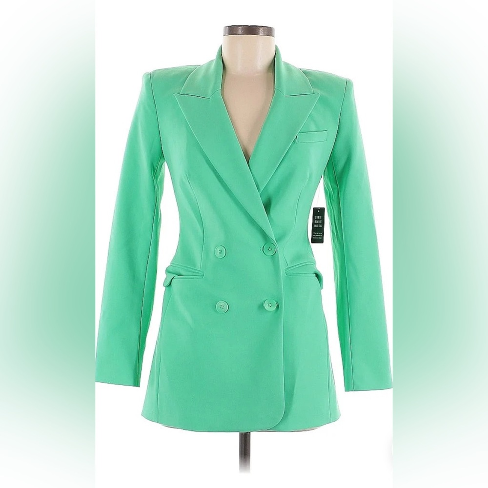 Brand new great fitting blazer with a unique hue